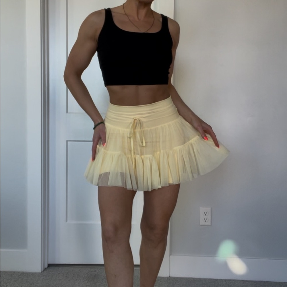 Pop Flex Yellow Athletic Skort Size M